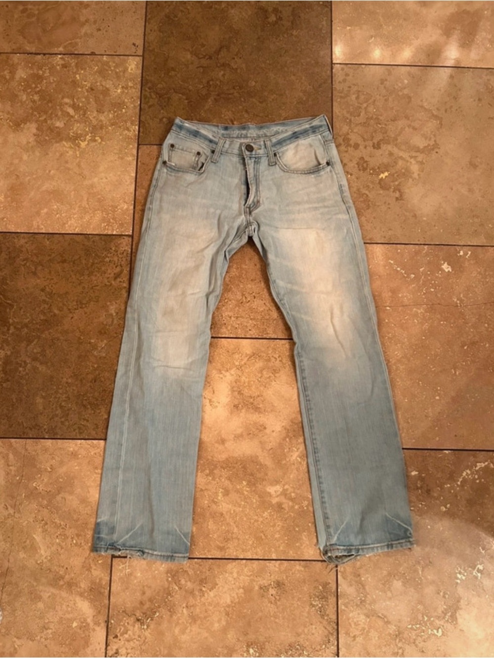 Old Navy Light Wash Men’s Straight Jeans
